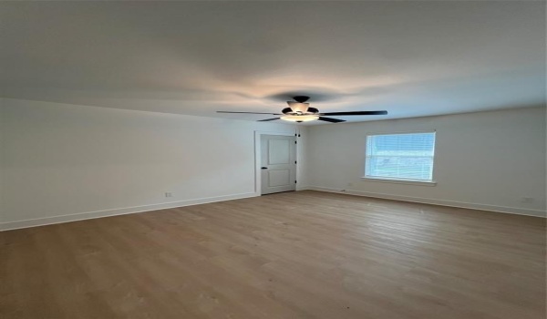 4109 Hummingbird Drive, Sherman, TX 75092, 4 Bedrooms Bedrooms, ,2 BathroomsBathrooms,Residential,For Sale,4109 Hummingbird Drive,20907733