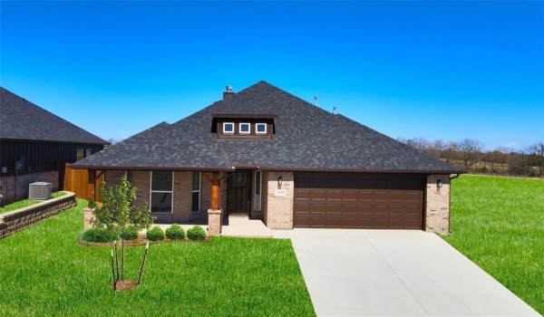 4109 Hummingbird Drive, Sherman, TX 75092, 4 Bedrooms Bedrooms, ,2 BathroomsBathrooms,Residential,For Sale,4109 Hummingbird Drive,20907733
