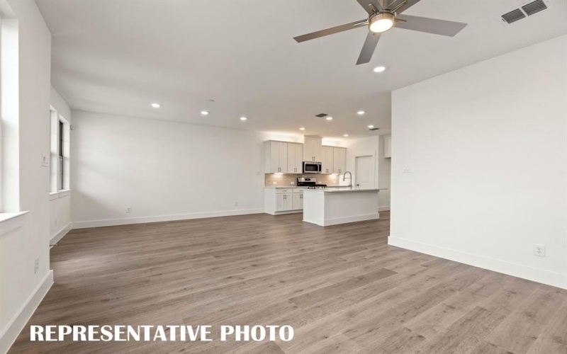 2520 Red Tailed Hawk Lane, McKinney, TX 75071, 3 Bedrooms Bedrooms, ,2 BathroomsBathrooms,Residential,For Sale,2520 Red Tailed Hawk Lane,20905756