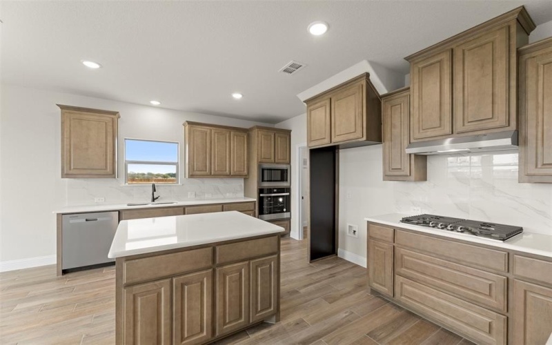 1826 Sudbury Drive, Cleburne, TX 76033, 3 Bedrooms Bedrooms, ,2 BathroomsBathrooms,Residential,For Sale,1826 Sudbury Drive,20905767