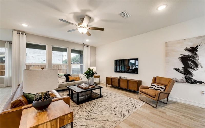 220 Kistler Drive, Little Elm, TX 76227, 3 Bedrooms Bedrooms, ,2 BathroomsBathrooms,Residential,For Sale,220 Kistler Drive,20907843