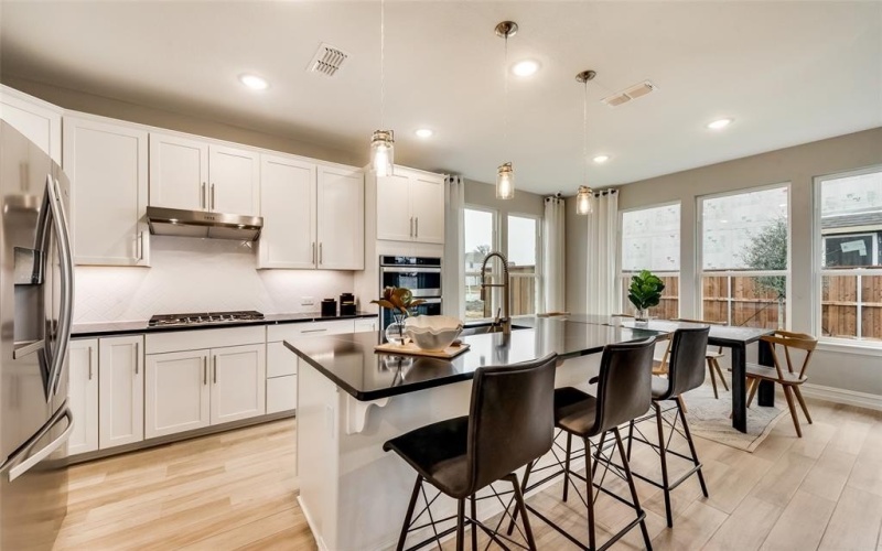 220 Kistler Drive, Little Elm, TX 76227, 3 Bedrooms Bedrooms, ,2 BathroomsBathrooms,Residential,For Sale,220 Kistler Drive,20907843