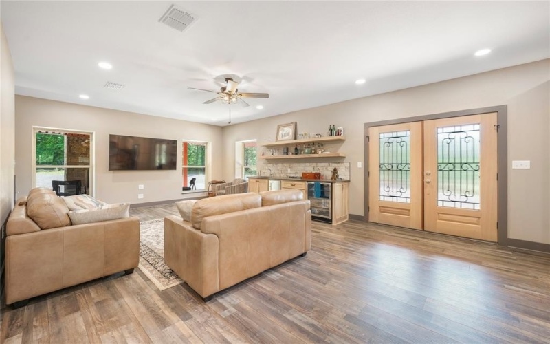 5570 County Road 1804, Jacksonville, TX 75766, 3 Bedrooms Bedrooms, ,3 BathroomsBathrooms,Residential,For Sale,5570 County Road 1804,20905772