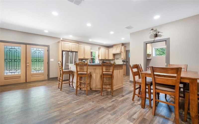 5570 County Road 1804, Jacksonville, TX 75766, 3 Bedrooms Bedrooms, ,3 BathroomsBathrooms,Residential,For Sale,5570 County Road 1804,20905772
