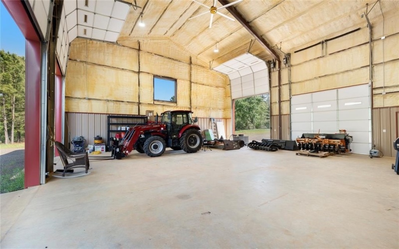 5570 County Road 1804, Jacksonville, TX 75766, 3 Bedrooms Bedrooms, ,3 BathroomsBathrooms,Residential,For Sale,5570 County Road 1804,20905772