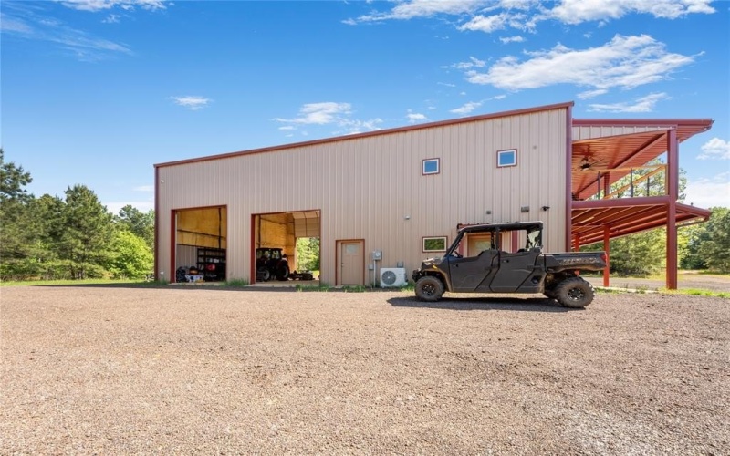 5570 County Road 1804, Jacksonville, TX 75766, 3 Bedrooms Bedrooms, ,3 BathroomsBathrooms,Residential,For Sale,5570 County Road 1804,20905772