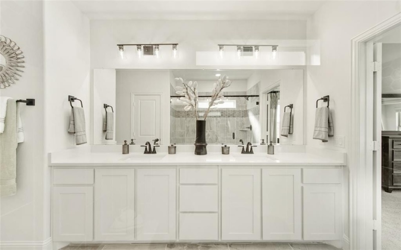 1013 Canuela Way, Fort Worth, TX 76247, 4 Bedrooms Bedrooms, ,3 BathroomsBathrooms,Residential,For Sale,1013 Canuela Way,20905782