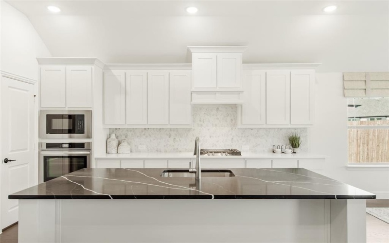 1013 Canuela Way, Fort Worth, TX 76247, 4 Bedrooms Bedrooms, ,3 BathroomsBathrooms,Residential,For Sale,1013 Canuela Way,20905782