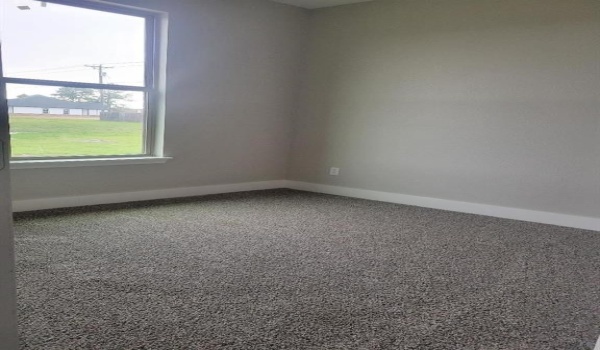 905 Harbor Point Road, Gun Barrel City, TX 75156, 4 Habitaciones Habitaciones , ,2 BañosBaños,Residential,En Venta,905 Harbor Point Road,20907903