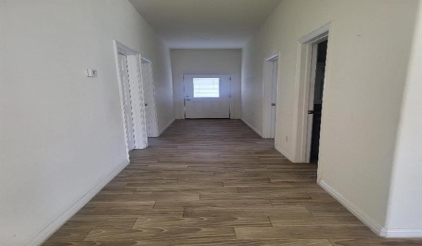 905 Harbor Point Road, Gun Barrel City, TX 75156, 4 Habitaciones Habitaciones , ,2 BañosBaños,Residential,En Venta,905 Harbor Point Road,20907903