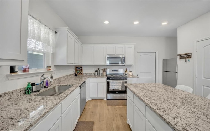 207 Marsh Lane, Princeton, TX 75407, 3 Bedrooms Bedrooms, ,2 BathroomsBathrooms,Residential Lease,For Rent,207 Marsh Lane,20905804
