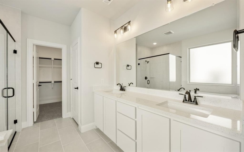 3929 Clingsman Way, McKinney, TX 75071, 5 Bedrooms Bedrooms, ,5 BathroomsBathrooms,Residential,For Sale,3929 Clingsman Way,20907918