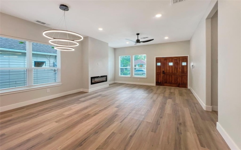 4006 Coolidge Street, Dallas, TX 75215, 4 Habitaciones Habitaciones , ,3 BañosBaños,Residential,En Venta,4006 Coolidge Street,20907945