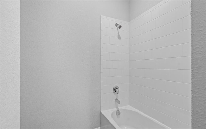 9625 BRICKRIDGE Lane, Fort Worth, TX 76036, 5 Bedrooms Bedrooms, ,2 BathroomsBathrooms,Residential,For Sale,9625 BRICKRIDGE Lane,20905817