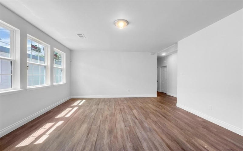 4606 Canal Street, Dallas, TX 75210, 3 Bedrooms Bedrooms, ,2 BathroomsBathrooms,Residential,For Sale,4606 Canal Street,20908023