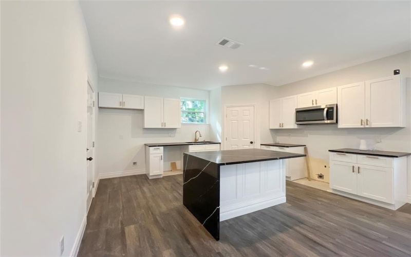 4606 Canal Street, Dallas, TX 75210, 3 Bedrooms Bedrooms, ,2 BathroomsBathrooms,Residential,For Sale,4606 Canal Street,20908023