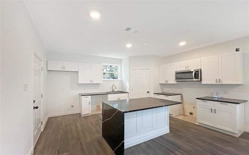 4606 Canal Street, Dallas, TX 75210, 3 Bedrooms Bedrooms, ,2 BathroomsBathrooms,Residential,For Sale,4606 Canal Street,20908023
