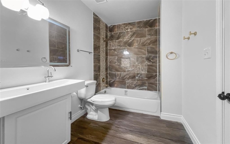 4606 Canal Street, Dallas, TX 75210, 3 Bedrooms Bedrooms, ,2 BathroomsBathrooms,Residential,For Sale,4606 Canal Street,20908023