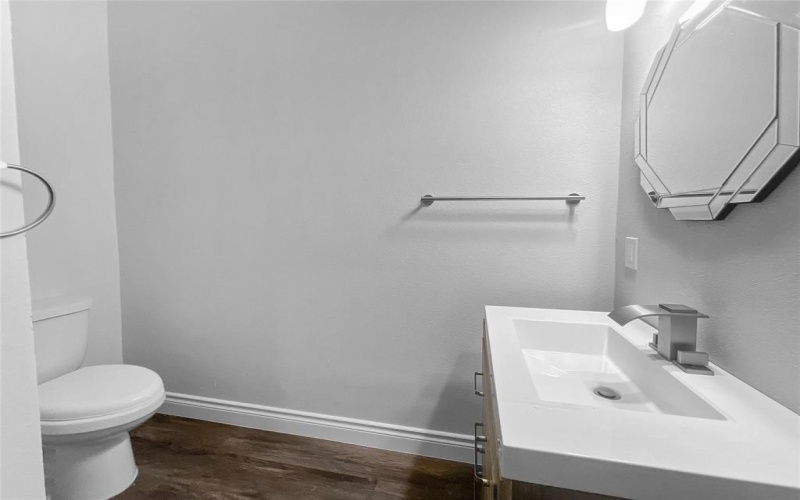 4606 Canal Street, Dallas, TX 75210, 3 Bedrooms Bedrooms, ,2 BathroomsBathrooms,Residential,For Sale,4606 Canal Street,20908023