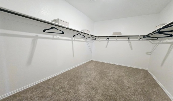 2109 Gustavus Drive, Sherman, TX 75092, 4 Bedrooms Bedrooms, ,3 BathroomsBathrooms,Residential Lease,For Rent,2109 Gustavus Drive,20908167