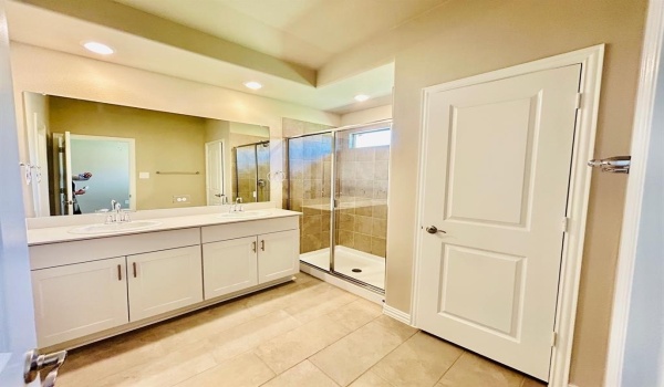 2117 Gustavus Drive, Sherman, TX 75092, 3 Bedrooms Bedrooms, ,2 BathroomsBathrooms,Residential Lease,For Rent,2117 Gustavus Drive,20908200