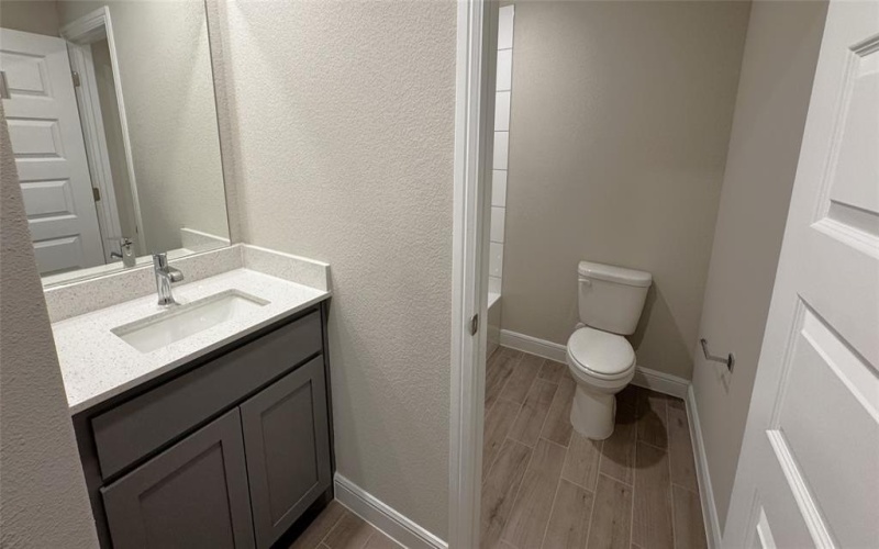 1918 COOKES Lane, Cleburne, TX 76033, 4 Habitaciones Habitaciones , ,2 BañosBaños,Residential,En Venta,1918 COOKES Lane,20908754