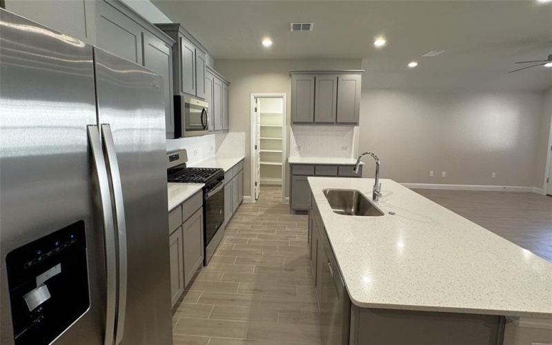 1918 COOKES Lane, Cleburne, TX 76033, 4 Habitaciones Habitaciones , ,2 BañosBaños,Residential,En Venta,1918 COOKES Lane,20908754