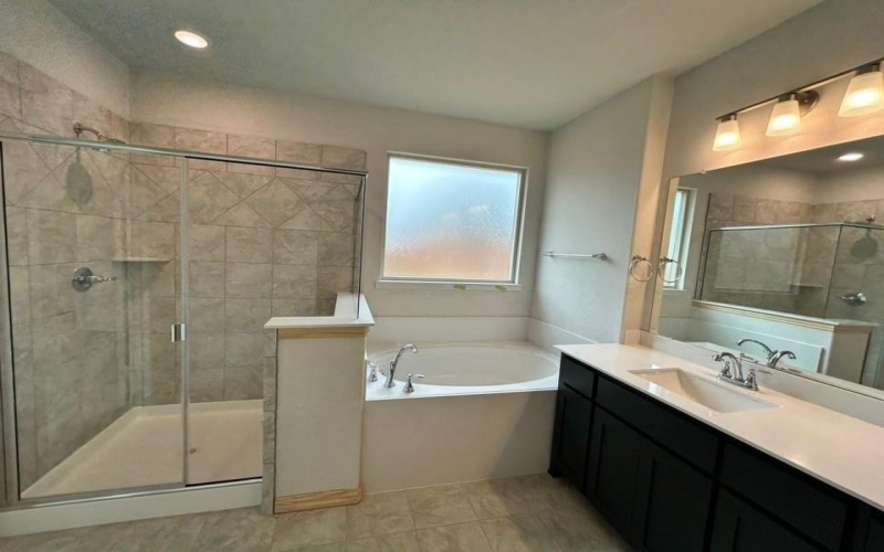 3515 Columbus Street, Gainesville, TX 76240, 3 Bedrooms Bedrooms, ,2 BathroomsBathrooms,Residential,For Sale,3515 Columbus Street,20908820