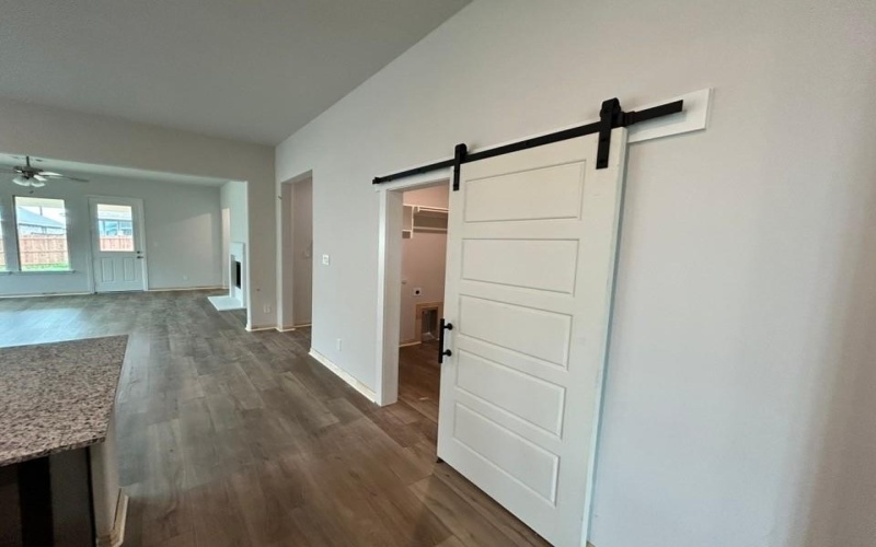 3515 Columbus Street, Gainesville, TX 76240, 3 Bedrooms Bedrooms, ,2 BathroomsBathrooms,Residential,For Sale,3515 Columbus Street,20908820