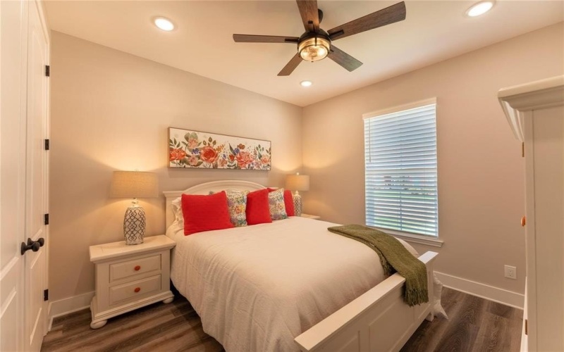 1030 Cannon Place, Paris, TX 75462, 4 Bedrooms Bedrooms, ,3 BathroomsBathrooms,Residential,For Sale,1030 Cannon Place,20908886