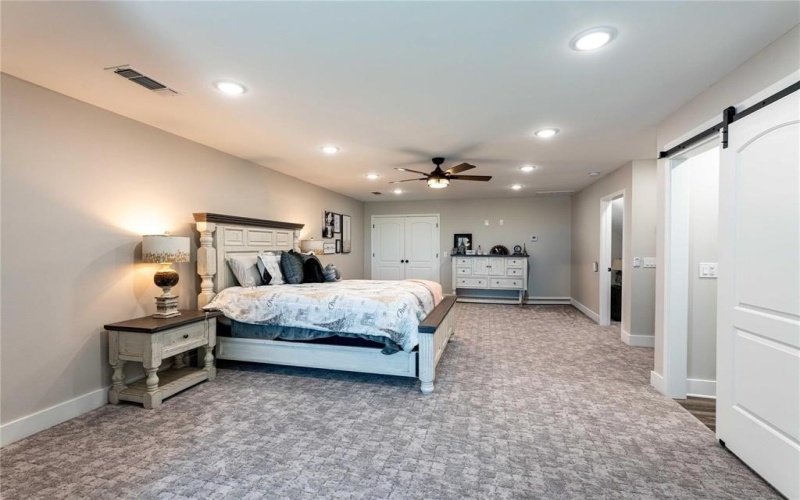 1030 Cannon Place, Paris, TX 75462, 4 Bedrooms Bedrooms, ,3 BathroomsBathrooms,Residential,For Sale,1030 Cannon Place,20908886