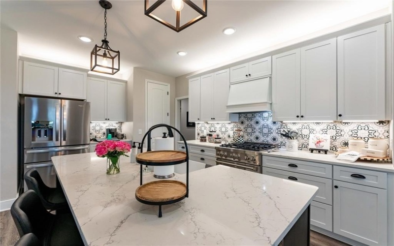 1030 Cannon Place, Paris, TX 75462, 4 Bedrooms Bedrooms, ,3 BathroomsBathrooms,Residential,For Sale,1030 Cannon Place,20908886
