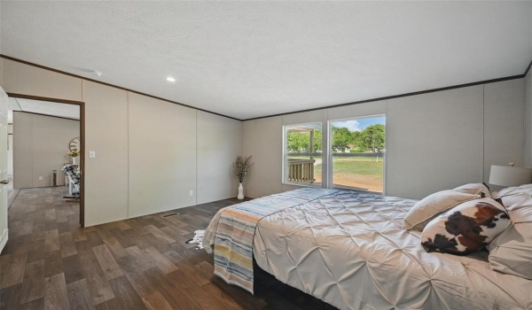128 Overland Trail, Azle, TX 76020, 4 Bedrooms Bedrooms, ,2 BathroomsBathrooms,Residential,For Sale,128 Overland Trail,20908967
