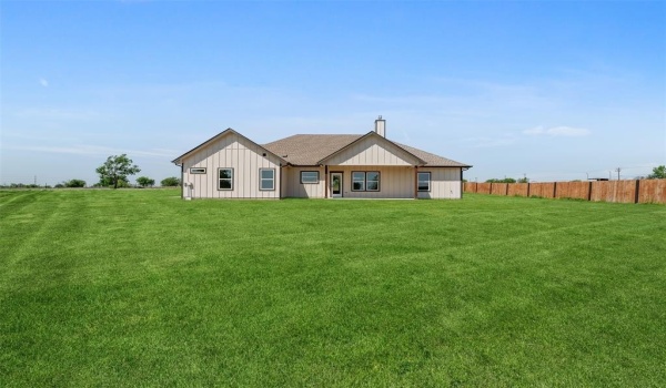 1005 Don Eve Court, Azle, TX 76020, 4 Bedrooms Bedrooms, ,2 BathroomsBathrooms,Residential,For Sale,1005 Don Eve Court,20909162
