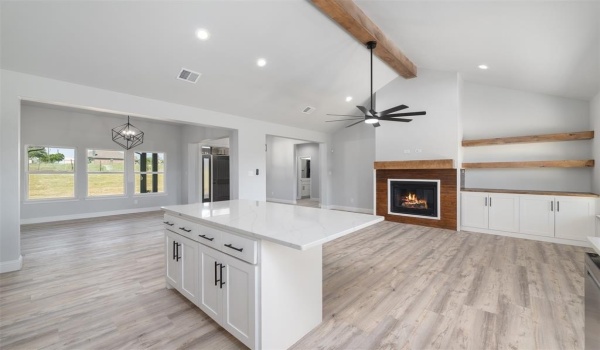 1005 Don Eve Court, Azle, TX 76020, 4 Bedrooms Bedrooms, ,2 BathroomsBathrooms,Residential,For Sale,1005 Don Eve Court,20909162