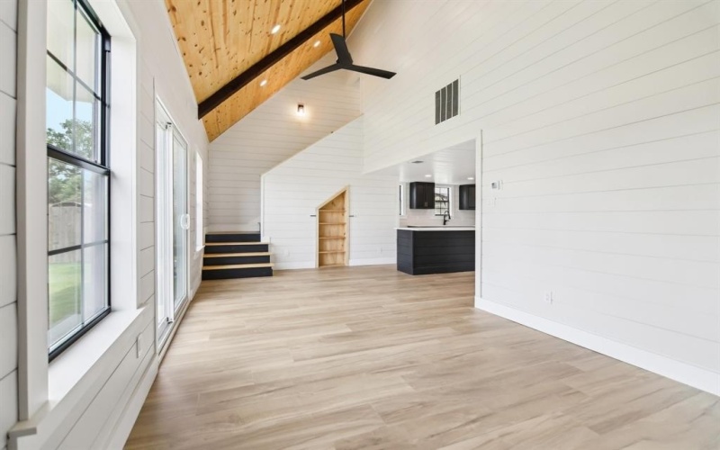 517 Mountain View Trail, Granbury, TX 76049, 2 Bedrooms Bedrooms, ,2 BathroomsBathrooms,Residential,For Sale,517 Mountain View Trail,20909197