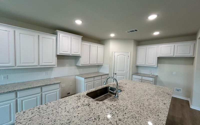 3517 Columbus Street, Gainesville, TX 76240, 4 Bedrooms Bedrooms, ,2 BathroomsBathrooms,Residential,For Sale,3517 Columbus Street,20909320