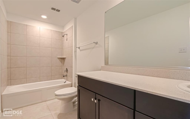 305 Dry Canyon Way, Fort Worth, TX 76052, 3 Bedrooms Bedrooms, ,2 BathroomsBathrooms,Residential Lease,For Rent,305 Dry Canyon Way,20909423