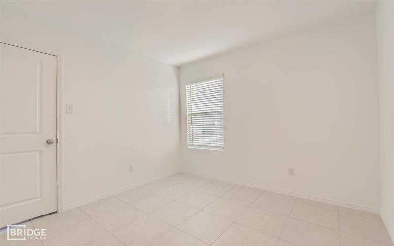 305 Dry Canyon Way, Fort Worth, TX 76052, 3 Bedrooms Bedrooms, ,2 BathroomsBathrooms,Residential Lease,For Rent,305 Dry Canyon Way,20909423