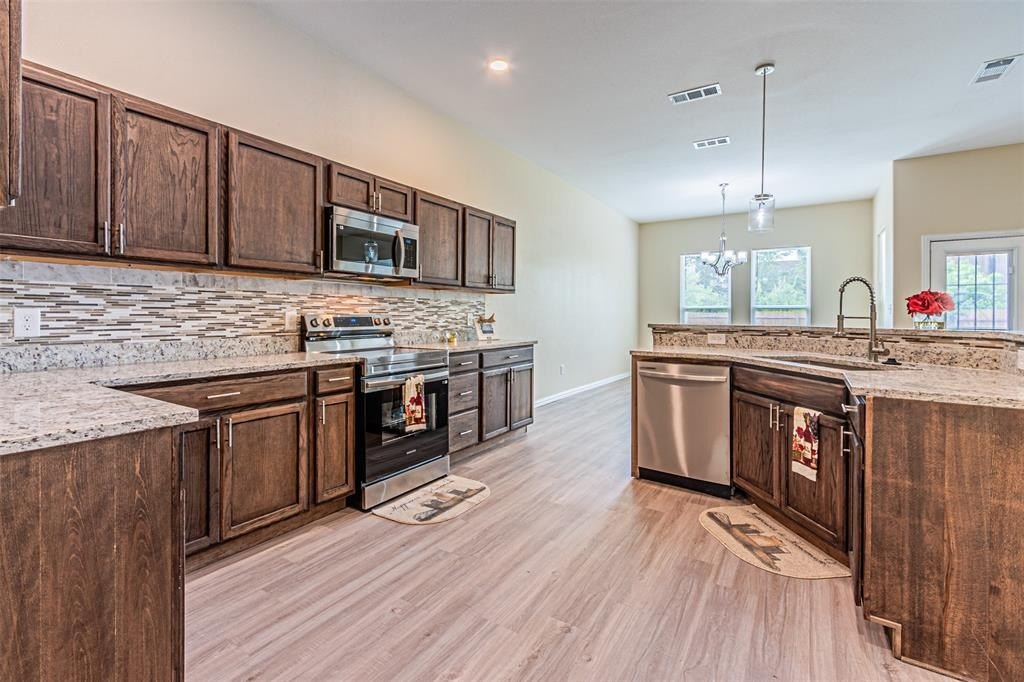 2914 Wilhurt Avenue, Dallas, TX 75216, 3 Bedrooms Bedrooms, ,2 BathroomsBathrooms,Residential,For Sale,2914 Wilhurt Avenue,20910358