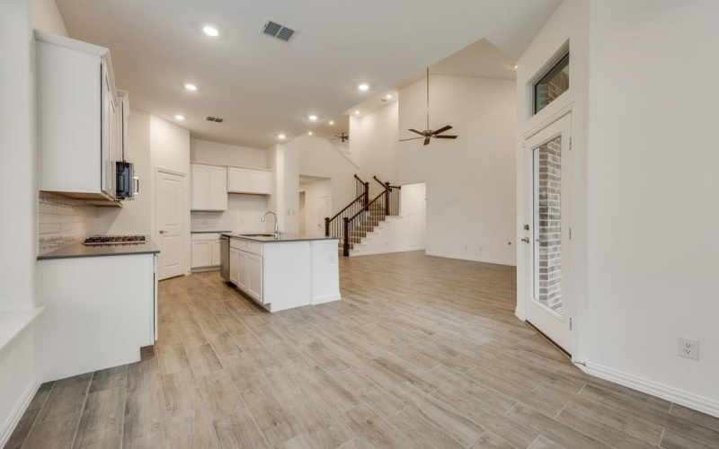 105 Breeds Hill Road, Little Elm, TX 75068, 4 Bedrooms Bedrooms, ,3 BathroomsBathrooms,Residential,For Sale,105 Breeds Hill Road,20910482