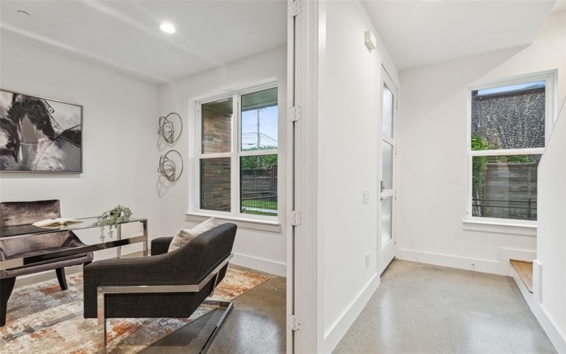 3056 Chimes Street, Dallas, TX 75219, 3 Bedrooms Bedrooms, ,3 BathroomsBathrooms,Residential,For Sale,3056 Chimes Street,20910815