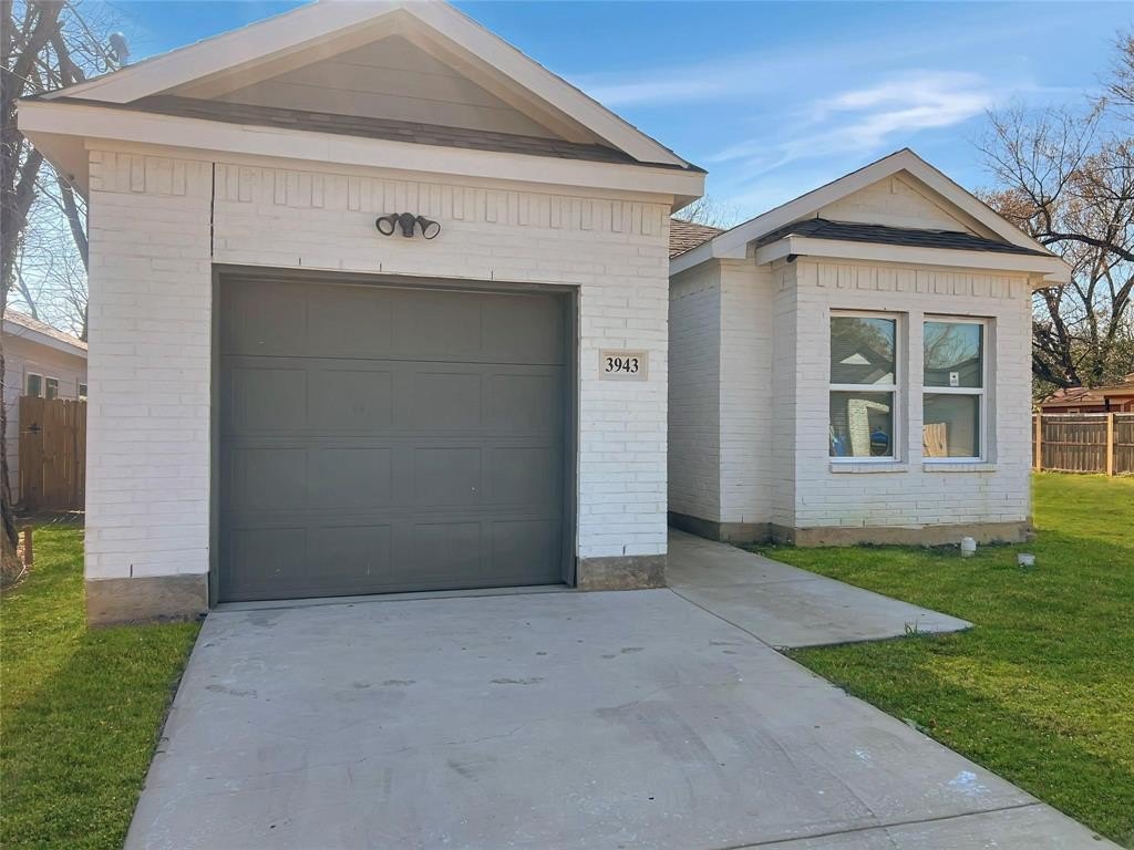 3943 Coolidge Street, Dallas, TX 75215, 3 Bedrooms Bedrooms, ,2 BathroomsBathrooms,Residential Lease,For Rent,3943 Coolidge Street,20910856