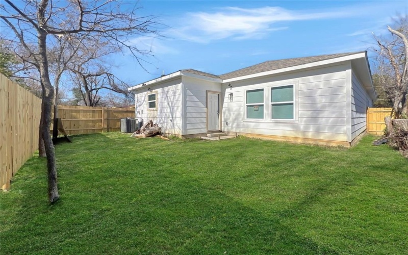 3943 Coolidge Street, Dallas, TX 75215, 3 Bedrooms Bedrooms, ,2 BathroomsBathrooms,Residential Lease,For Rent,3943 Coolidge Street,20910856