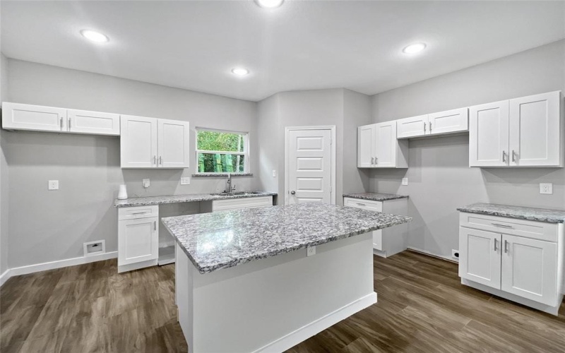 3943 Coolidge Street, Dallas, TX 75215, 3 Bedrooms Bedrooms, ,2 BathroomsBathrooms,Residential Lease,For Rent,3943 Coolidge Street,20910856