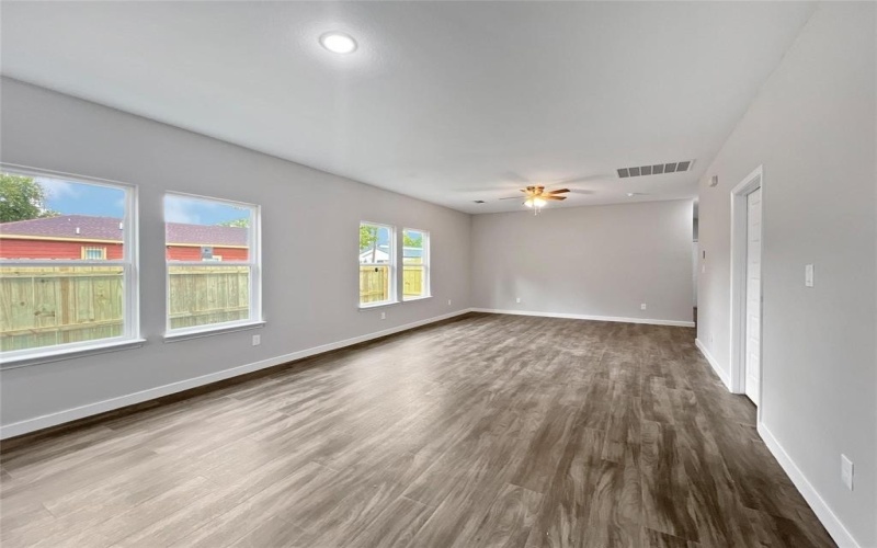 3943 Coolidge Street, Dallas, TX 75215, 3 Bedrooms Bedrooms, ,2 BathroomsBathrooms,Residential Lease,For Rent,3943 Coolidge Street,20910856