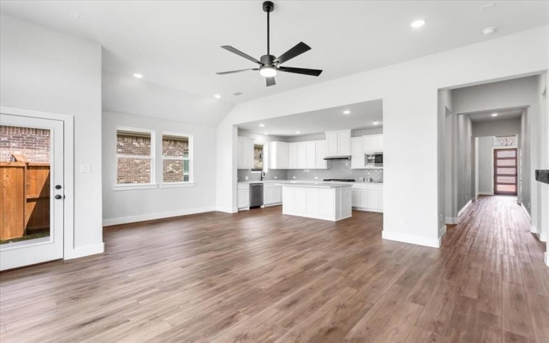 6213 Tahoe Winds Drive, Celina, TX 75009, 4 Bedrooms Bedrooms, ,3 BathroomsBathrooms,Residential Lease,For Rent,6213 Tahoe Winds Drive,20910900