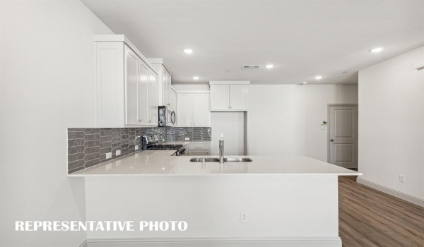7321 Virginia Avenue, North Richland Hills, TX 76180, 3 Bedrooms Bedrooms, ,2 BathroomsBathrooms,Residential,For Sale,7321 Virginia Avenue,20910969