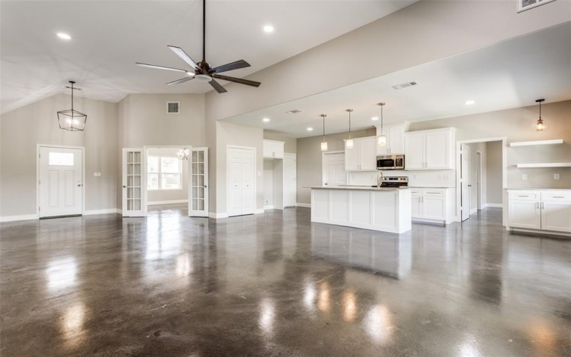 2909 Blue Heron Circle, Mount Pleasant, TX 75455, 3 Bedrooms Bedrooms, ,2 BathroomsBathrooms,Residential,For Sale,2909 Blue Heron Circle,20911026