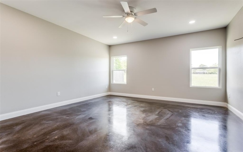 2909 Blue Heron Circle, Mount Pleasant, TX 75455, 3 Bedrooms Bedrooms, ,2 BathroomsBathrooms,Residential,For Sale,2909 Blue Heron Circle,20911026